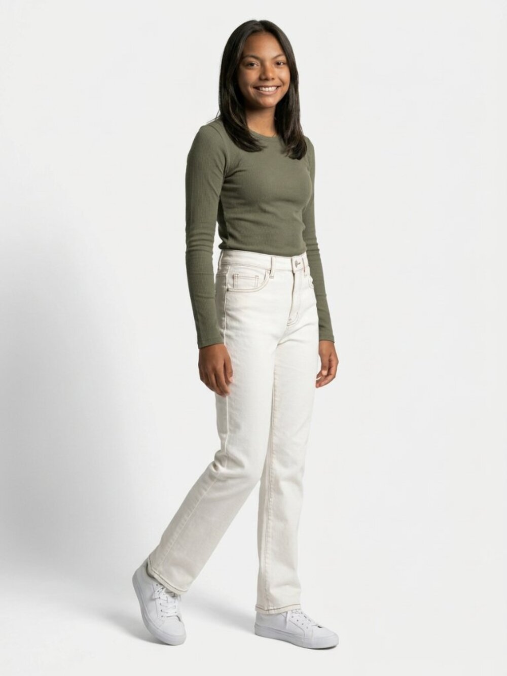 High-Rise Straight Off-White Jeans with Floral Patch Pocket NWT Juniors Size 0